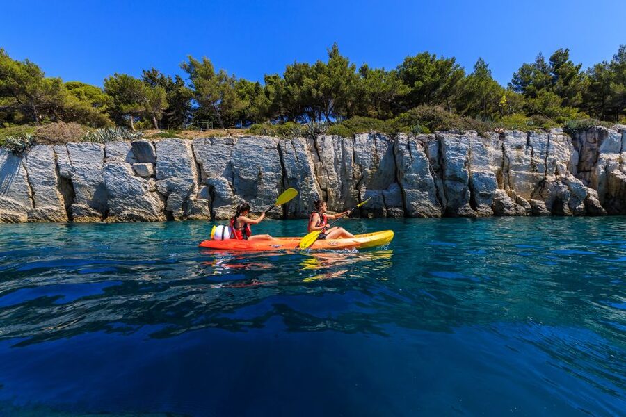 From Split: Sea Kayaking Tour - Back to Bene Beach: the return paddle and the pine-shade reset