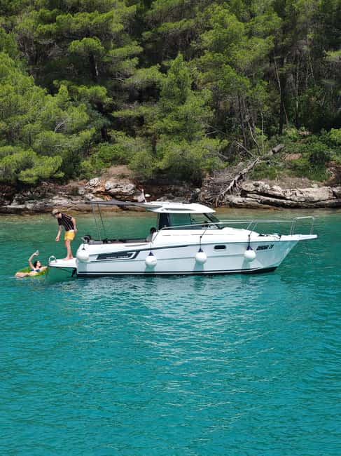 From Zadar: Islands Boat Tour with Drinks - Meeting Marin at the INA Gas Station, Then Heading Out Quickly