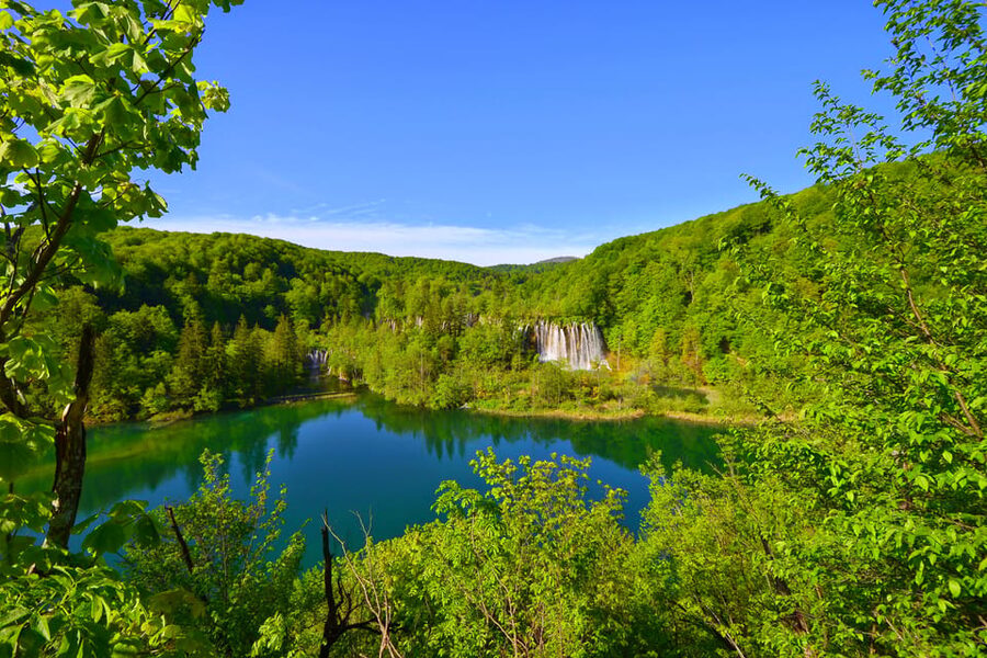 From Zadar: Plitvice Lakes Tour with Boat & Train Ride - Plitvice Lakes National Park: your free time and route choice