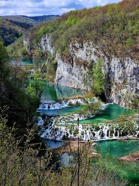 From Zadar: Plitvice Lakes Tour with Boat & Train Ride - Weather, shoes, and rules inside the park