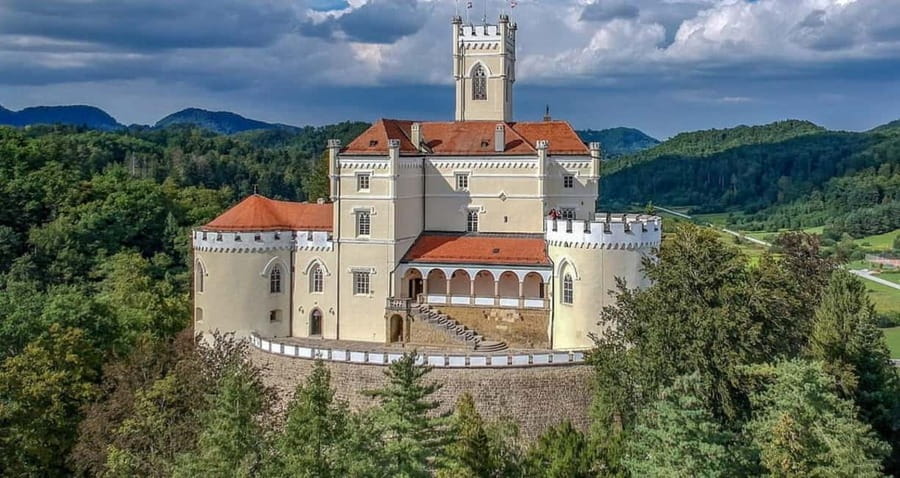 From Zagreb:Discover North Croatia, Museums, Castle and City - Varaždin Old Town: 900 years of city life, palaces, and power struggles