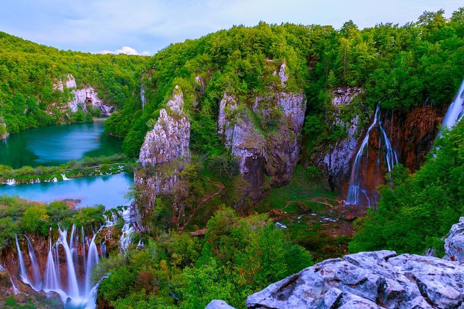 From Zagreb: Plitvice Lakes guided tour - Entrance fee math, and why cash is non negotiable
