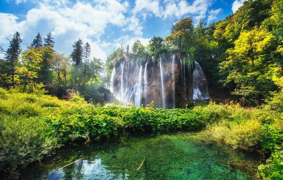 From Zagreb: Plitvice Lakes National Park Tour with Tickets - Price and value: why the $123 number can work