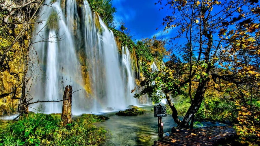 From Zagreb: Rastoke and Plitvice lakes Guided Day Trip - The walking plan in Plitvice: about 8.5 km in high season