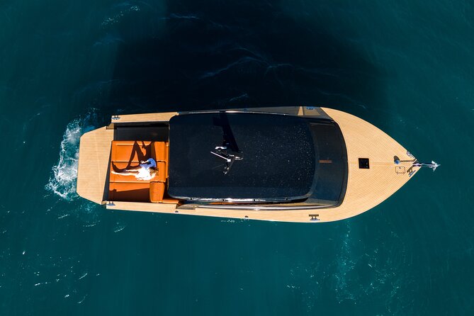 Full Day Escape with Colnago 35 Sightseeing Tour in Split - Lunch and Seafood: How to Make the Crew’s Recommendations Work for You