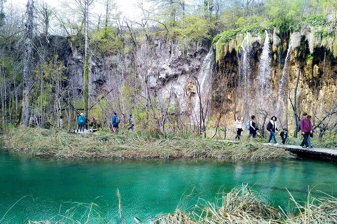 Full-Day Private Tour of Plitvice Lakes National Park from Zadar - Lunch package and staying fueled on a long park day