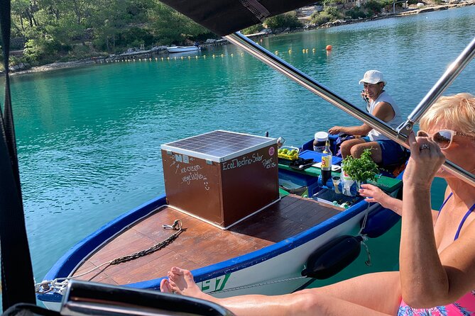 Fully customized private boat trip from Trogir and Split - Price and the Fuel Surcharge Reality Check