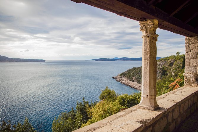 'Game of Thrones' Walking Tour in Dubrovnik - How the guide ties show scenes to Dubrovnik’s real story
