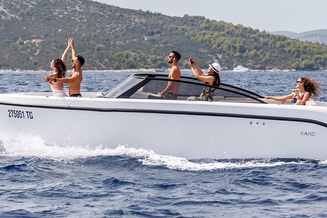 Guided Speedboat Tour with Food, Oil & Wine Tasting - Ošljak Island: A Small Inhabited Island and a Swim That’s the Point