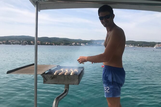 Half-Day Boat Tour Korcula Archipelago - Small touches from guides like Ivan and Mario