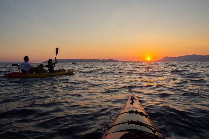 Half-Day Small-Group Kayaking Tour in Makarska - Osejava park forest cliffs: the pine scent stop on the route to Nugal
