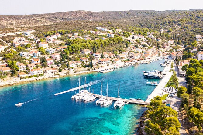 Half day speedboat tour to Solta island & Blue Lagoon from Trogir - Small-Group Speedboat Comfort: Why It Matters More Than You Think