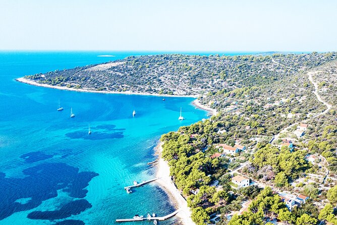 Half day speedboat tour to Solta island & Blue Lagoon from Trogir - English-Speaking Crew and a Mobile Ticket, So You Can Focus on the Day