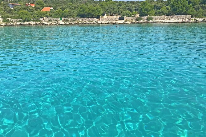 Half Day Speedboat Tour to Three Islands from Trogir - Stop 3: Ciovo and Duga Bay, Beach Time and Lunch Choices