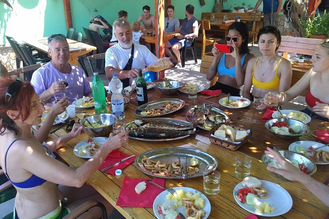 Hello Kornati - Small group one day trip from Zadar - How the boat day stays comfortable with 12 people on board