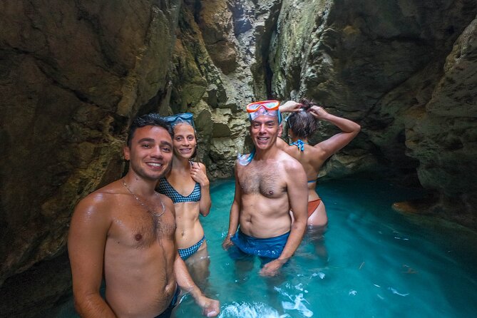 Hidden Gems Odyssey: Private Elaphiti Islands & Blue Cave Tour - Sipan and Suđurađ: Palaces, Homemade Tastes, and Shore Stops at Sikirica