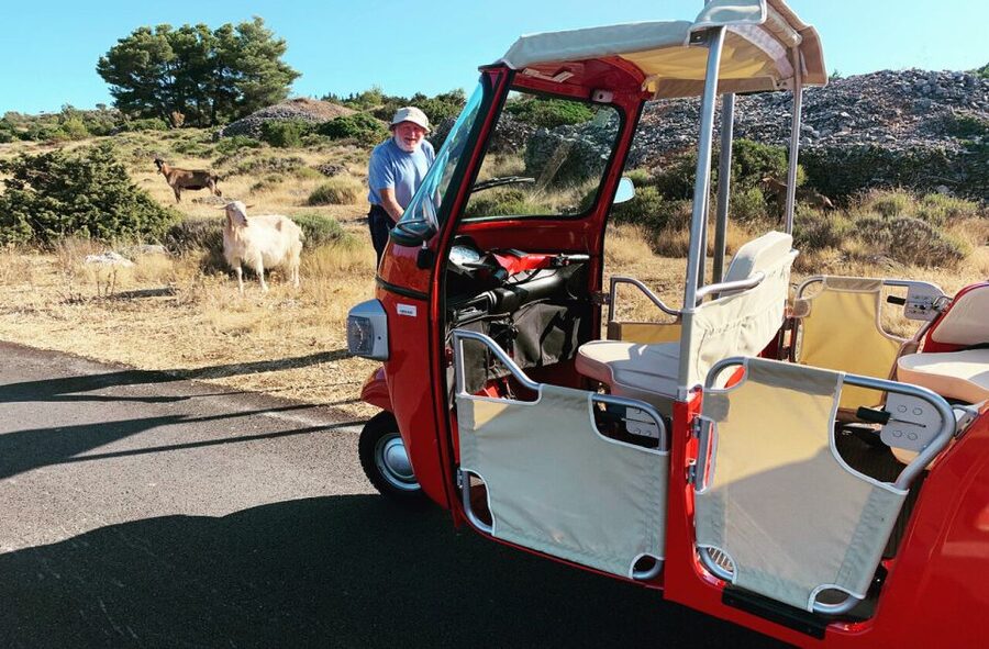 Hvar: Tuk Tuk island tour - Malo Grablje Ghost Village: The Eerie Stop That Breaks Up the Scenic Loop