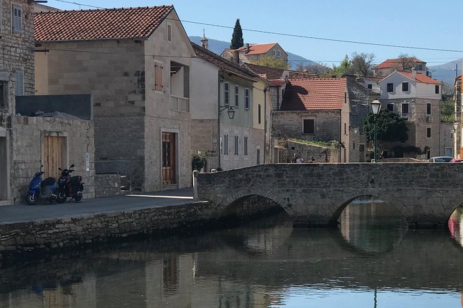 Hvar Wine tasting small group experience - Who this small-group tour suits best (and who should skip it)