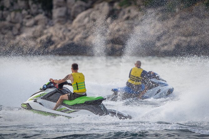 Jet Ski Rent 1h - Safety First: Life Jackets, GPS Tracking, and Fuel Ready