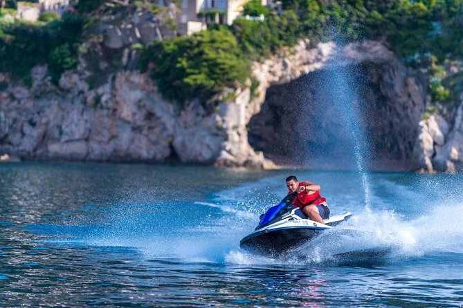 Jet Ski Safari Tour 1h - A 1-hour Jet Ski safari that fits Dubrovnik perfectly