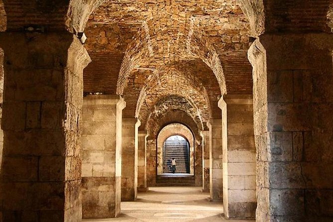 Jewish Heritage & Diocletian's Palace Private Split Tour - Key highlights to look for