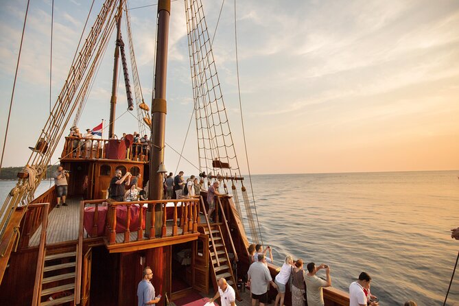 Karaka - The Best Dubrovnik Sunset Cruise (adults only) - Passing Lokrum Island: nature reserve views and the Richard the Lionheart story