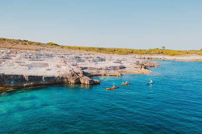 Kayak tour with cave experience - Easy packing list that can save your day