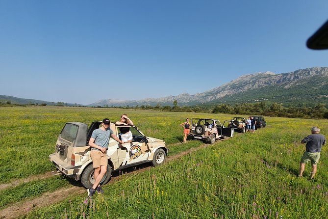 Konavle Jeep Safari Tour from Cavtat with Lunch - Stop 3 lunch at Vinica Monković, then the villages on the return