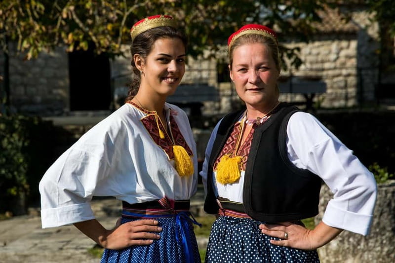 Konavle Valley: Tour with Wine Tasting from Dubrovnik - Winery Stops and Tasting Strategy: How the Day Keeps It Fun