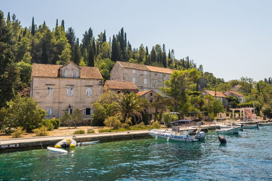 Korčula 3 ISLAND CATAMARAN TOUR Badija - Vrnik - Stupe - Vrnik Island: Quiet Bays, Stone-Cutting Culture, and Old Quarries