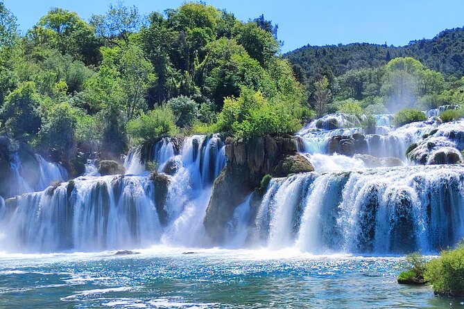 Krka Waterfalls half day, Private Tour from Sibenik - Skradin stop: a real break after the falls