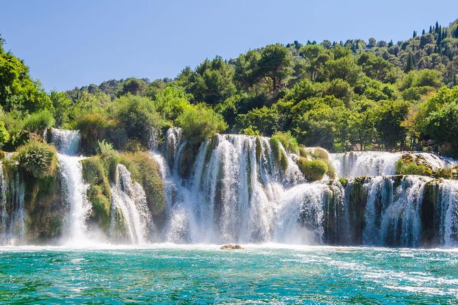 Krka Waterfalls tour with Boat Ride and Swimming in Skradin town - The 10:00 am start and how the day usually flows