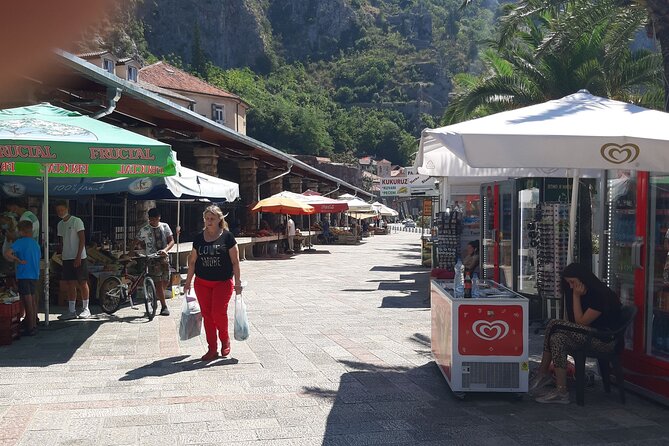 Laizy Wednesdays Tour to Montenegro - Kotor old town: 2 hours, plus the 3€ tax