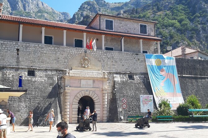 Laizy Wednesdays Tour to Montenegro - What’s actually included, and what you need to pay