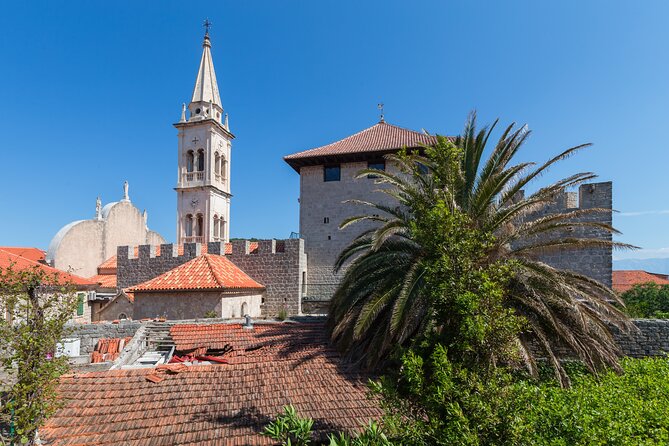 Local Life Tour - Stari Grad: Town Corners That Make You Slow Down