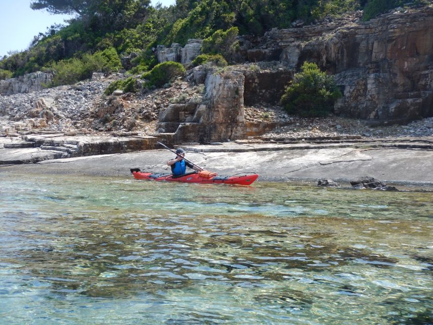 Lumbarda: Half-Day Kayaking and History with Wine delight - Badija Island monastery and wild deer on a 14th-century walk