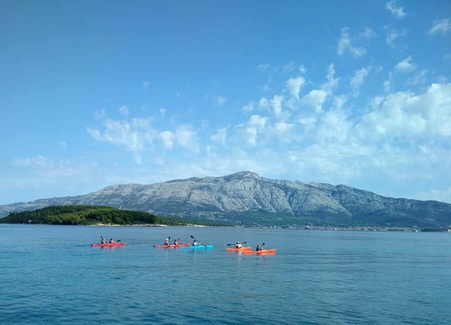 Lumbarda - Sunset Kayak Tour with a Picnic - Wine and Sweets - Tatinja Bay Start: Meet Near Restaurant Feral, Then Get Coached