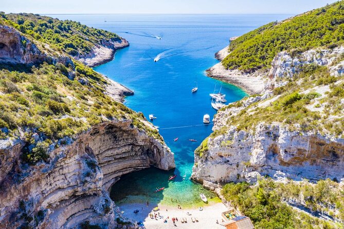 Luxury Blue Cave & 5 Islands Tour from Split - Budikovac Island and the Blue Lagoon snorkeling stop