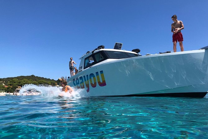Luxury Blue Cave, Hvar and Vis Boat Tour from Split and Brac - Hvar in 1.5 hours: how to make the most of limited time