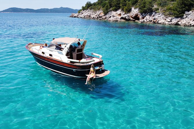 Luxury Private Boat Tour to Elaphiti Islands - The Boat Setup That Makes the Day Feel Effortless
