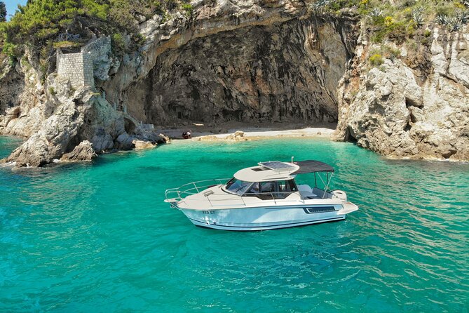 Luxury Private Boat Trip to the Elaphiti Islands from Dubrovnik - Lopud: lunch break energy and a garden-side pause