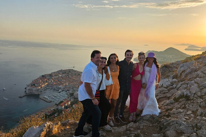 Luxury Sunset Tour with Wine Tasting - Stop 4: The sunset wine tasting spot, three Croatian wines in 45 minutes