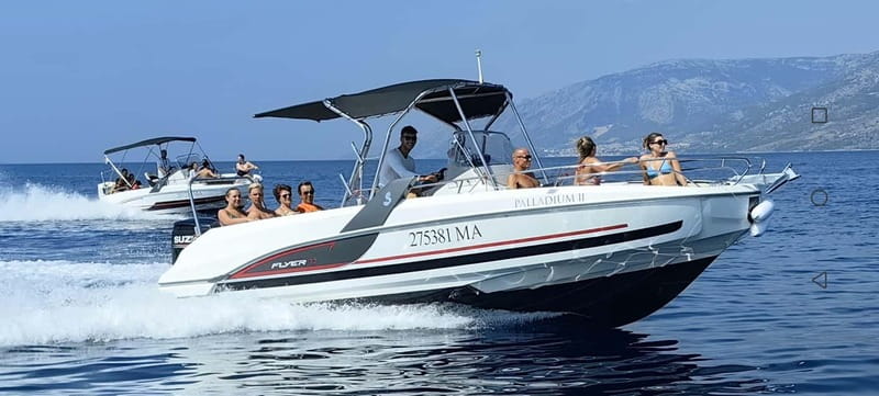 Makarska: 3-island Speedboat Cave & Blue Lagoon Tour - Jelsa on Hvar: The Coffee and Break You Actually Need