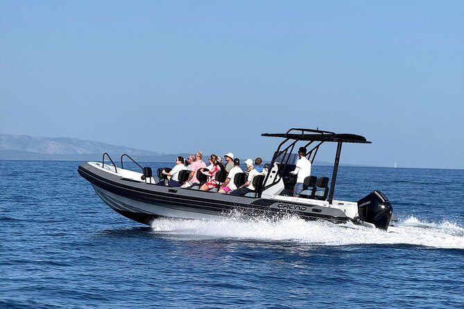 Makarska: 3-Island Speedboat Tour with Cave and Blue Lagoon - Stop 1: Pokrivenik Cave and a Swim Into Sunlight Rays