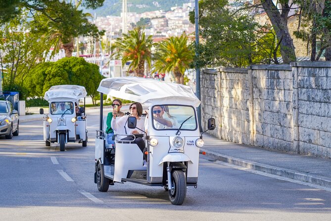 Makarska: Skywalk Tour with a Tuk Tuk - Skip the line ticket - Stop 1: Biokovo Nature Park Photo Stop and the Local Taste