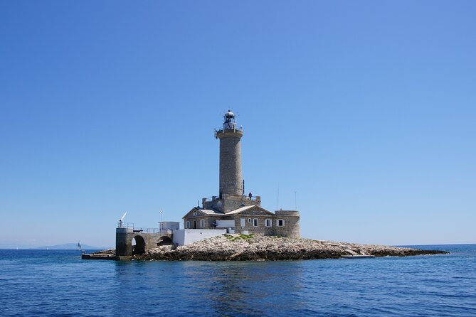 Medulin -Kamenjak 5h boat trip with lunch & drinks on Sandra Boat - Price and value: what $54.42 buys you in real terms
