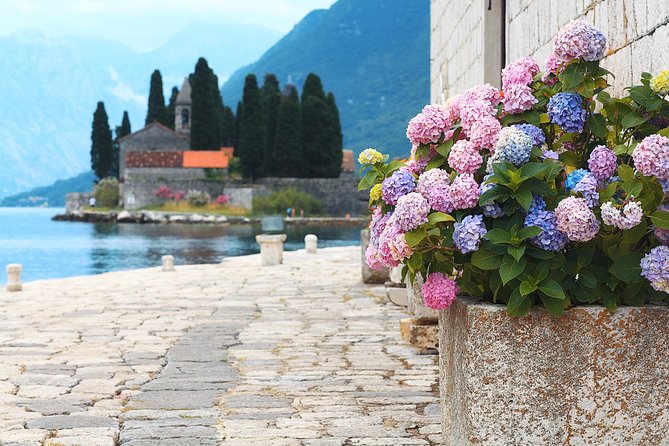 Montenegro Bay Cruise with Lunch on the Boat day trip - Lunch on board: 3-course meal, and why it matters