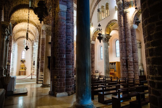 Montenegro Full-Day Trip from Dubrovnik with Optional Boat Trip - Kotor Old Town: Walking Time, EUR 1 Entry Tax, and the Steps to San Giovanni Castle