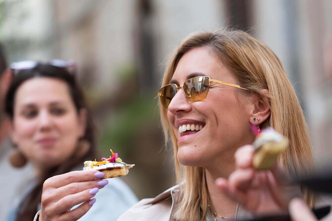 NEW! Zadar Food Tasting & Old Town Guided Walking Tour by Šušur - Zadar Market and the wine garden in an old church ruin