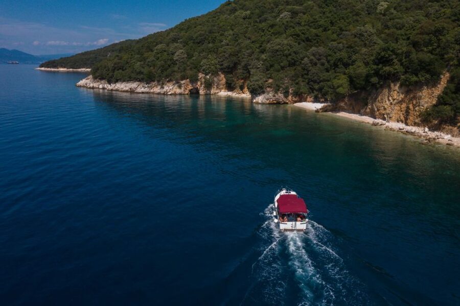 Opatija/Lovran: Boat Trip to Secluded Beaches on Island Cres - The calmer sections: Magic-beach and the walkable bay pause